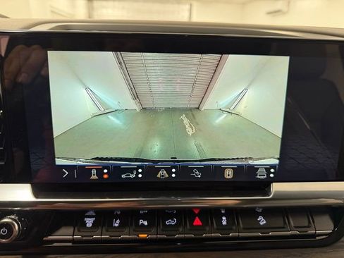 New 2025 GMC Sierra 2500 SLT w/ SLT Premium Package image 23