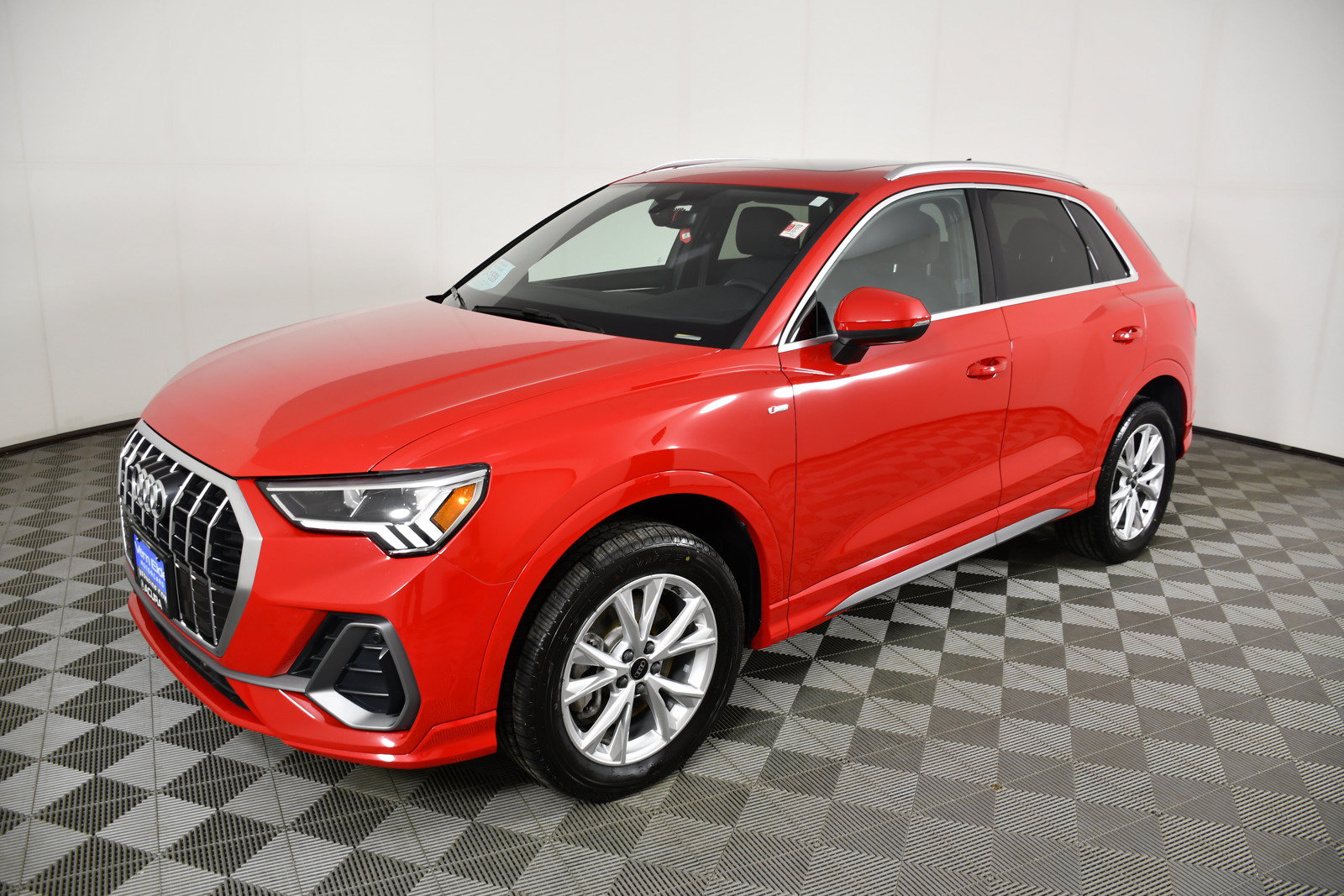 Used 2025 Audi Q3 2.0T Premium AWD/4WD image 10