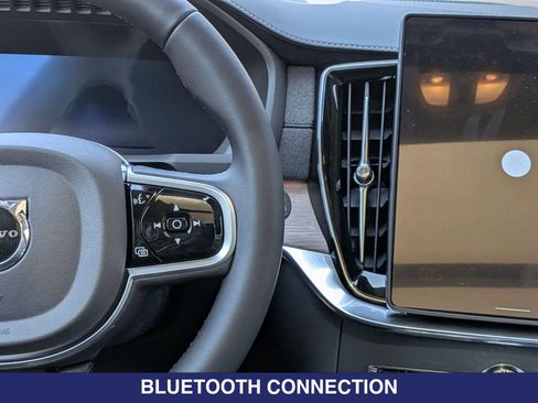 New 2026 Volvo XC90 B6 Plus w/ Protection Package Premier AWD/4WD image 19