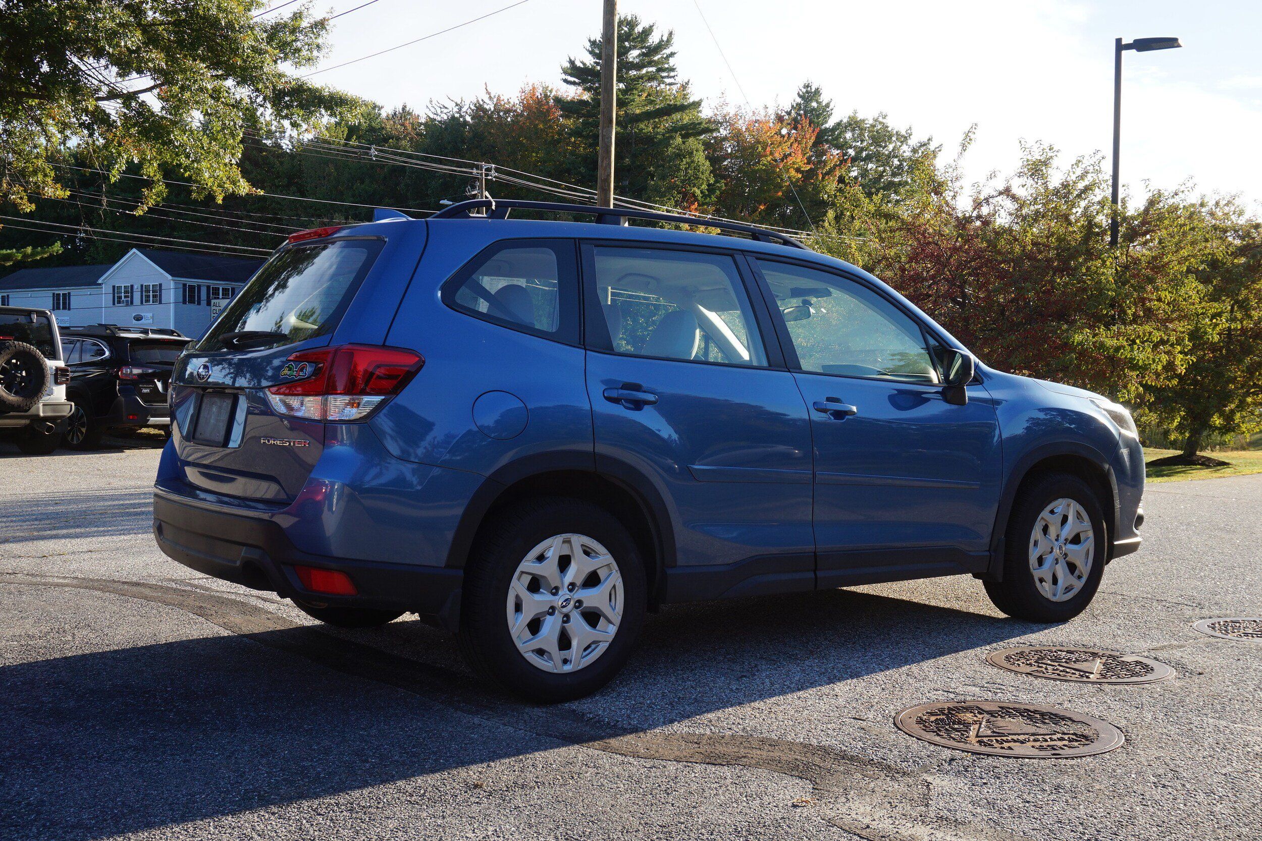 Used 2023 Subaru Forester AWD/4WD image 5