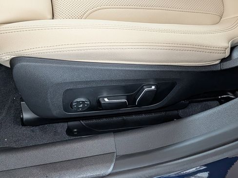 New 2026 BMW 330i xDrive Sedan w/ Premium Package image 11