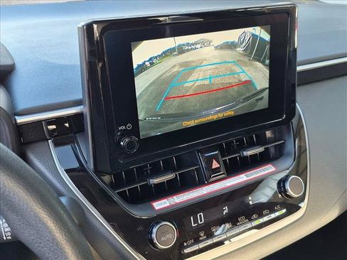 Used 2026 Toyota Corolla LE FWD image 12