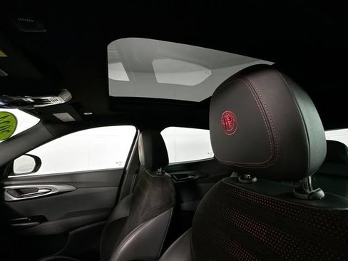 Used 2024 Alfa Romeo Tonale Veloce AWD/4WD image 20