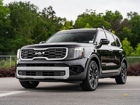 Used 2024 Kia Telluride SX FWD image 3