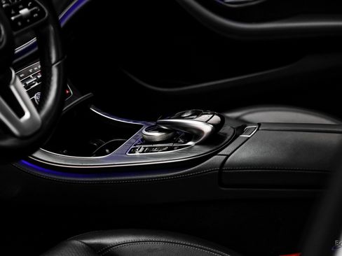 Used 2020 Mercedes-Benz E 350 4MATIC Sedan w/ Parking Assistance Package image 49