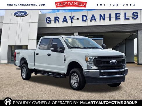 Used 2022 Ford F250 XL w/ Power Equipment Group AWD/4WD image 1
