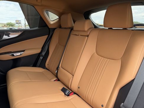 Used 2025 Lexus NX 250 FWD w/ Premium Package image 35