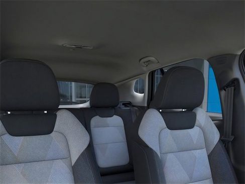 New 2026 Chevrolet Trax LS image 24