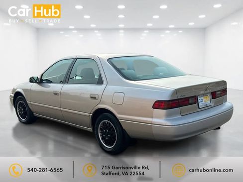 Used 1999 Toyota Camry CE FWD image 4