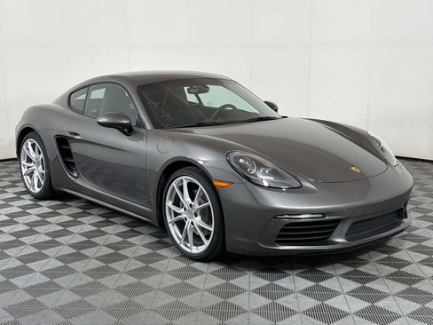 Certified 2024 Porsche 718 Cayman RWD image 8