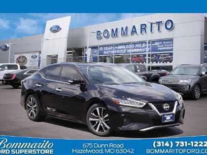 Used 2023 Nissan Maxima SV w/ Floor Mat Group