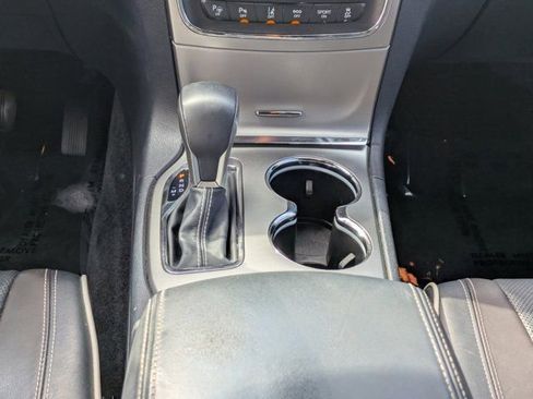 Used 2017 Jeep Grand Cherokee Overland w/ Jeep Active Safety Group image 17