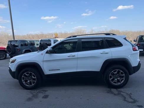 Used 2021 Jeep Cherokee Trailhawk AWD/4WD image 6