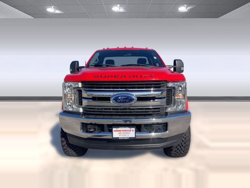 Used 2019 Ford F250 XL w/ STX Appearance Package image 5