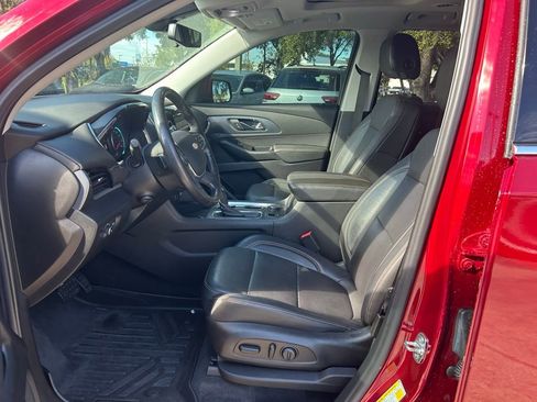 Used 2019 Chevrolet Traverse Premier w/ Driver Confidence II Package image 7
