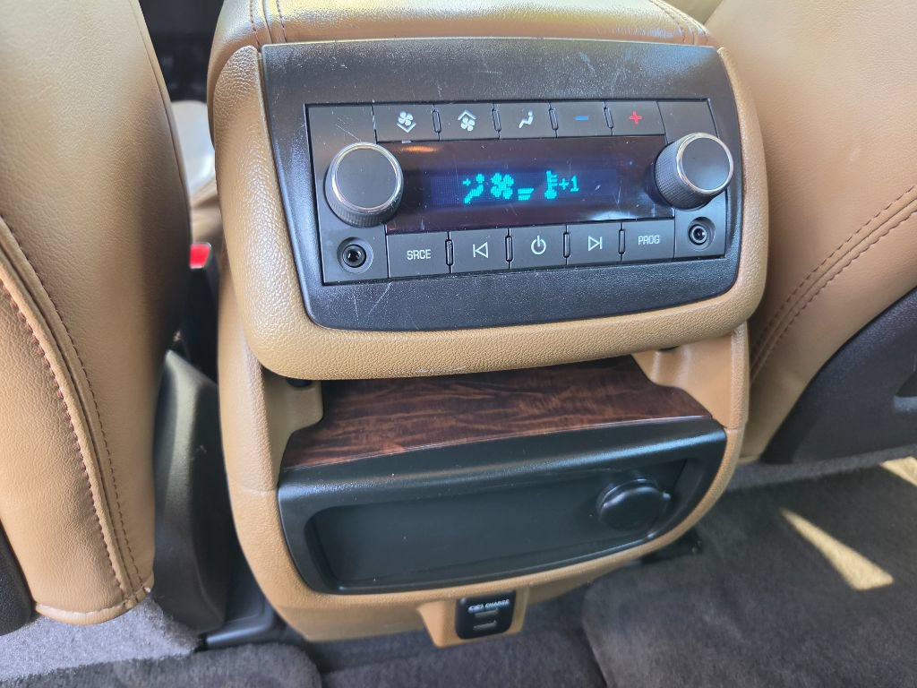 Used 2015 Buick Enclave Premium AWD/4WD image 31