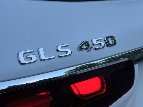 New 2026 Mercedes-Benz GLS 450 4MATIC image 37