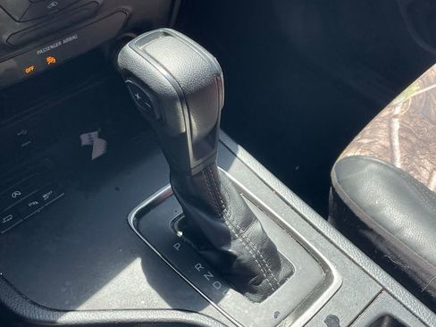 Used 2019 Ford Ranger XLT w/ Trailer Tow Package image 8