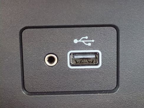 Certified 2022 Nissan Sentra S image 20