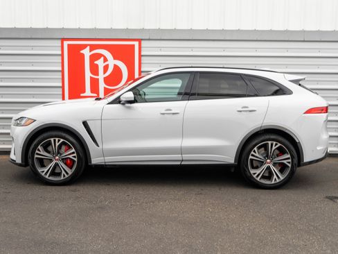 Used 2019 Jaguar F-PACE SVR AWD/4WD image 36