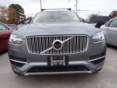Used 2018 Volvo XC90 T6 Inscription w/ Convenience Package image 2