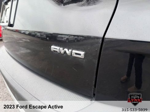 Used 2023 Ford Escape Active AWD/4WD image 43