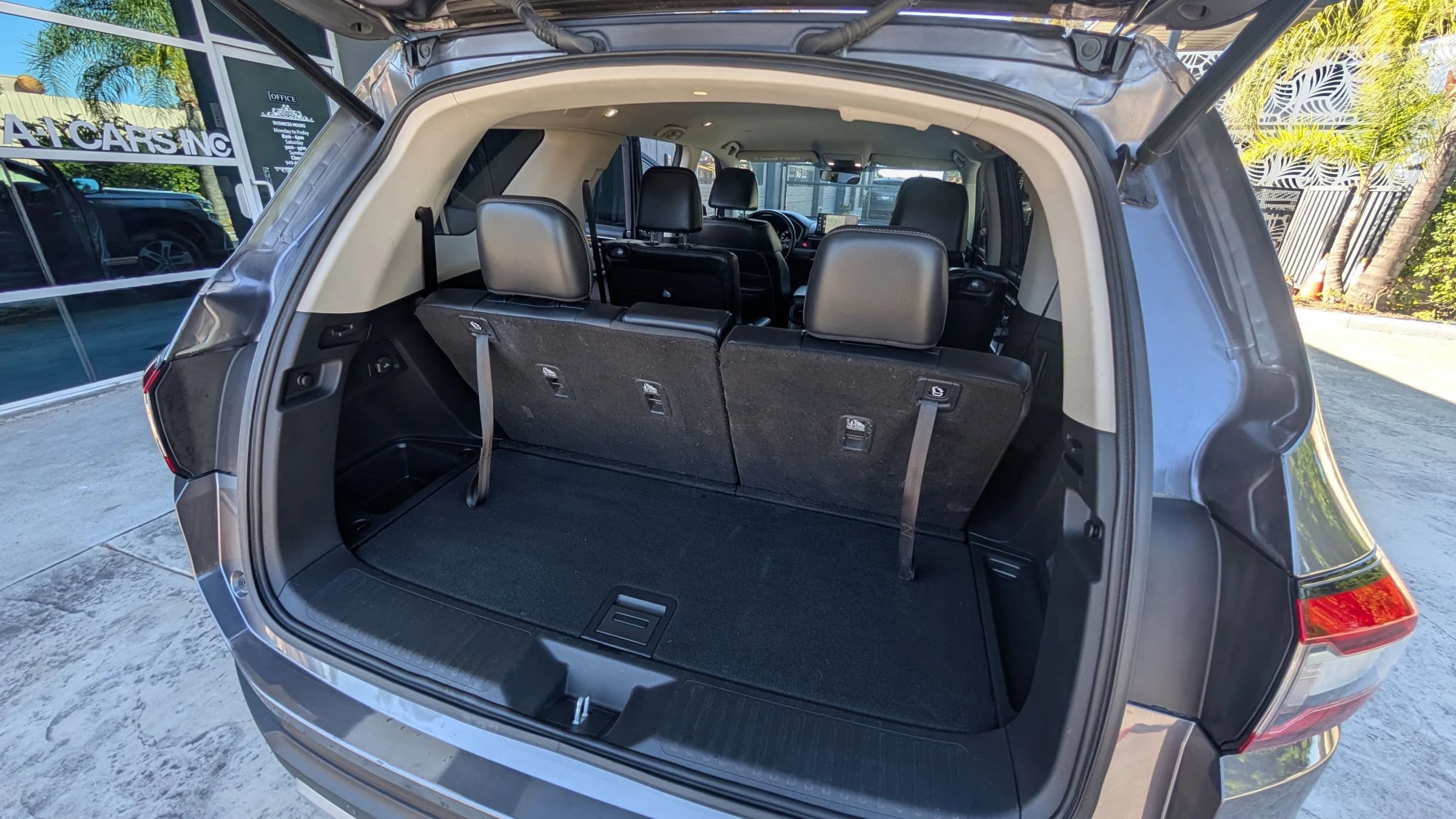 Used 2024 Honda Pilot EX-L image 12