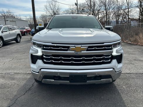 Used 2023 Chevrolet Silverado 1500 LTZ AWD/4WD image 8