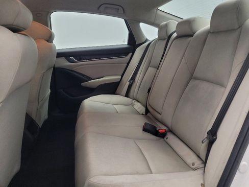 Used 2018 Honda Accord LX image 18