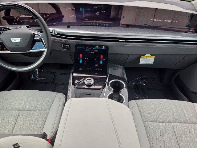 New 2026 Cadillac Escalade IQ Sport 1 w/ LPO, ONYX Package AWD/4WD image 19