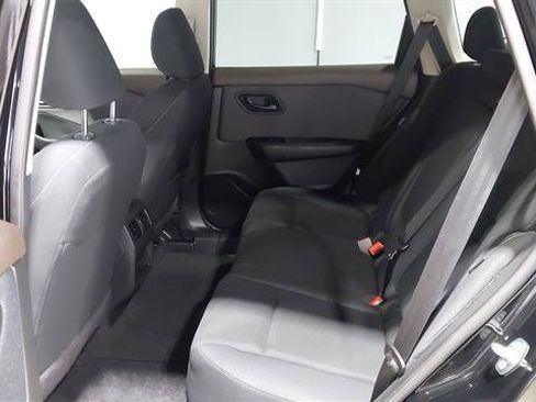 Used 2023 Nissan Rogue S AWD/4WD image 20