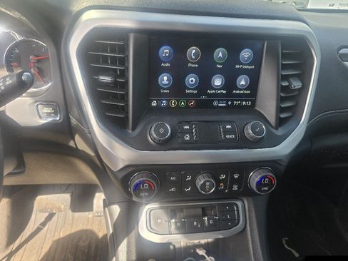 Used 2023 GMC Acadia SLT w/ Elevation Edition AWD/4WD image 10