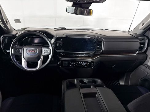 Used 2024 GMC Sierra 2500 SLE w/ SLE Value Package; AWD/4WD image 12