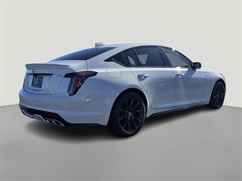 New 2026 Cadillac CT5 V image 4