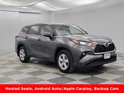 Used 2023 Toyota Highlander LE
