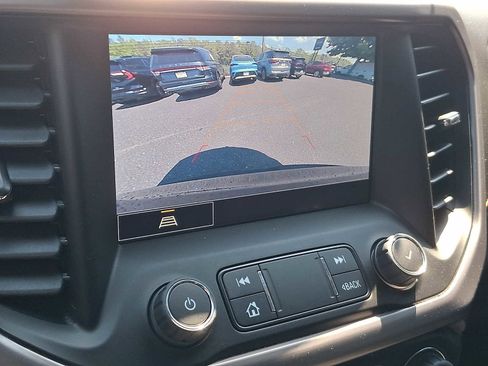 Certified 2023 GMC Acadia AT4 AWD/4WD image 21