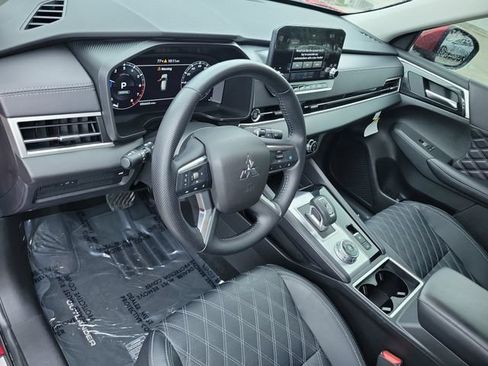 Used 2024 Mitsubishi Outlander SEL FWD image 21
