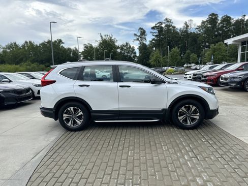 Used 2019 Honda CR-V LX image 4