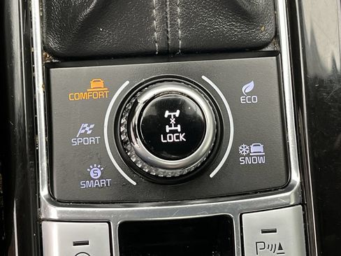 Used 2020 Kia Telluride S AWD/4WD image 17