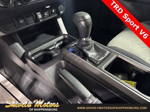 Used 2023 Toyota Tacoma TRD Sport image 19