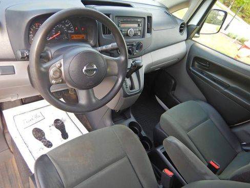 Used 2016 Nissan NV200 S w/ Back Door Glass Package FWD image 5