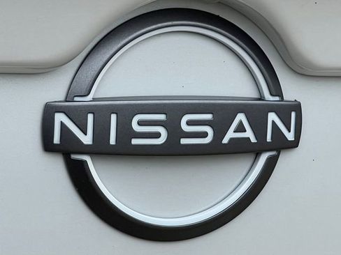 New 2025 Nissan Sentra SR FWD image 42