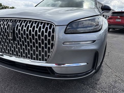 Used 2023 Lincoln Corsair FWD image 9
