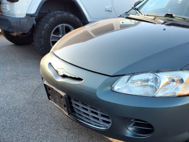 Used 2003 Chrysler Sebring LX FWD image 2