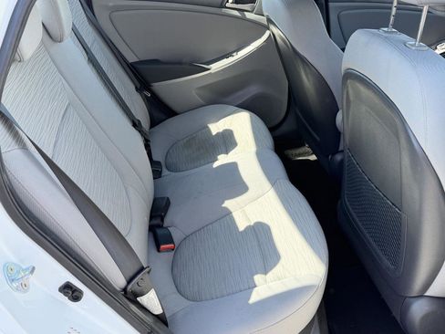 Used 2017 Hyundai Accent SE FWD image 20