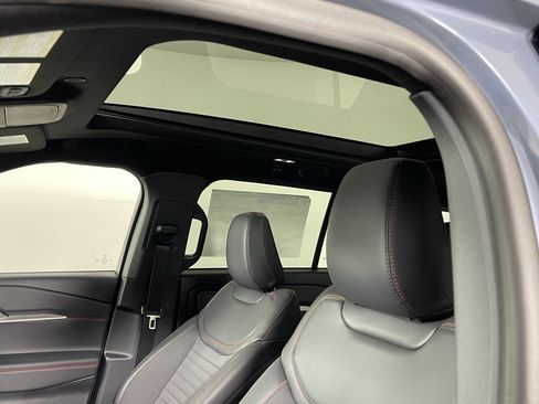 New 2026 Ford Explorer ST-Line w/ ST-Line Street Pack AWD/4WD image 20