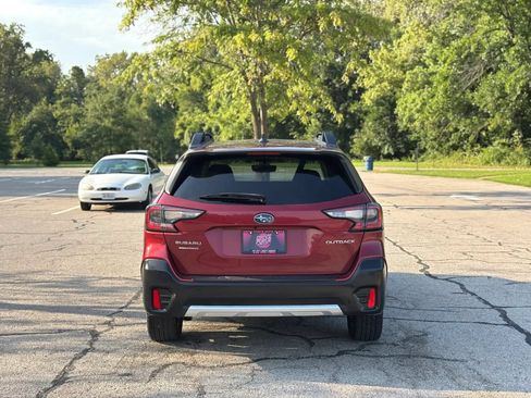 Used 2020 Subaru Outback Limited AWD/4WD image 5