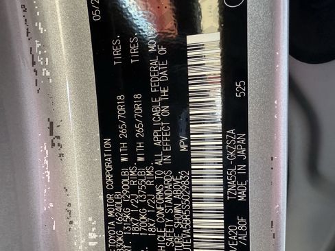 Certified 2025 Toyota 4Runner TRD Off-Road Premium image 23