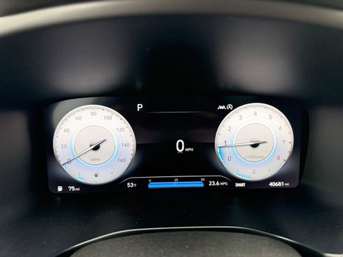 Used 2023 Hyundai Santa Fe Limited image 13