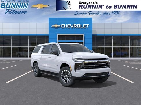 New 2026 Chevrolet Suburban LT w/ Comfort Package RWD image 1